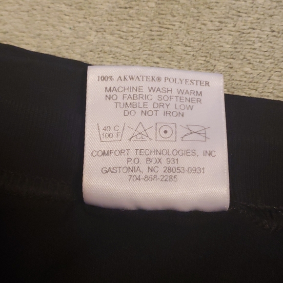 Akwa Tek tee shirt - Picture 4 of 4